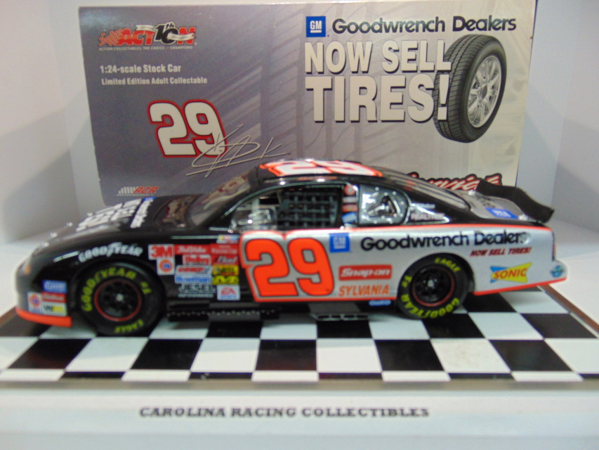 Kevin Harvick 1/24 #29 GM Goodwrench Dealers / On A Roll 2002
