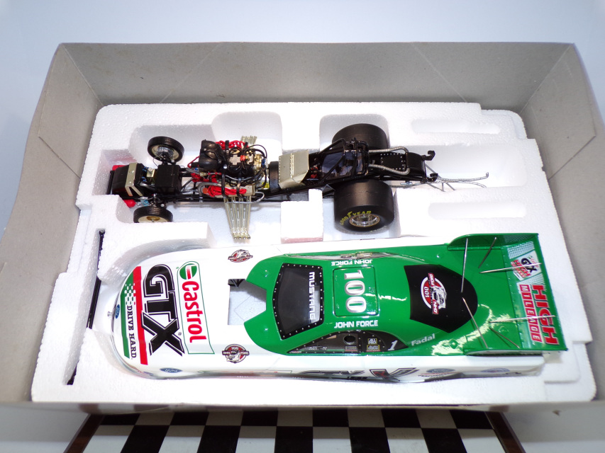 Details about   NEW JOHN FORCE 2002 100TH WIN CASTROL GTX 1/24 ACTION DIECAST FUNNY CAR 1/9,726