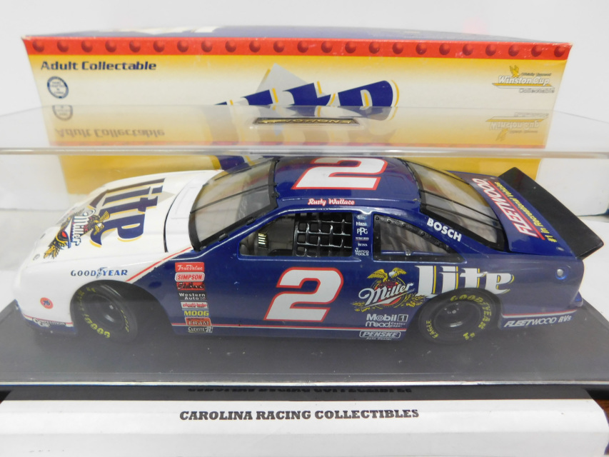 #2 Miller Lite '98 Ford Taurus W/Display Case RUSTY WALLACE Action 1/24 Diecast 