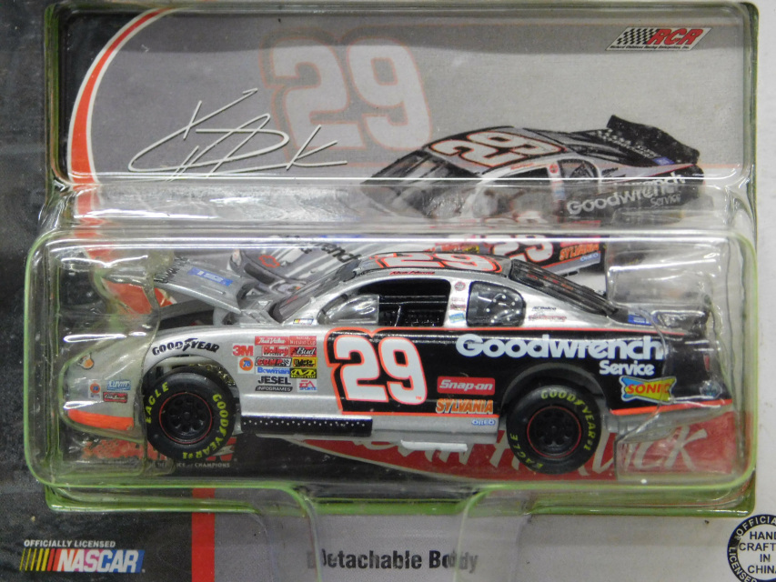 KEVIN HARVICK #29 GM GOODWRENCH SERVICE 2002 MONTE CARLO ACTION NASCAR 1/64 