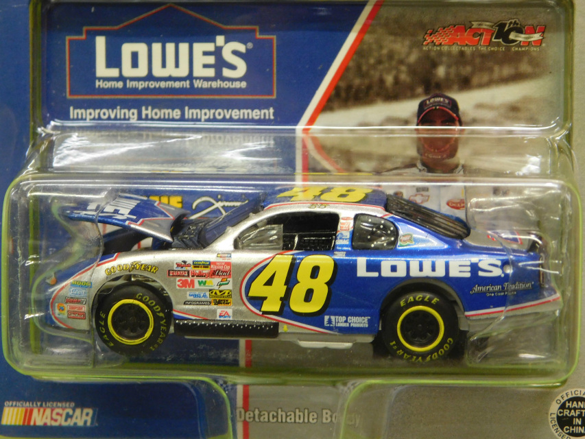 2018 Jimmie Johnson Homestead Lowes Finale 2002 Rookie Tribute 1:64 scale car 