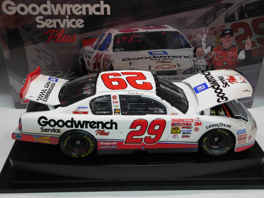 Details about   Revell Collection #29 Tropicana 400 2001 GM Kevin Harvick 1:24 