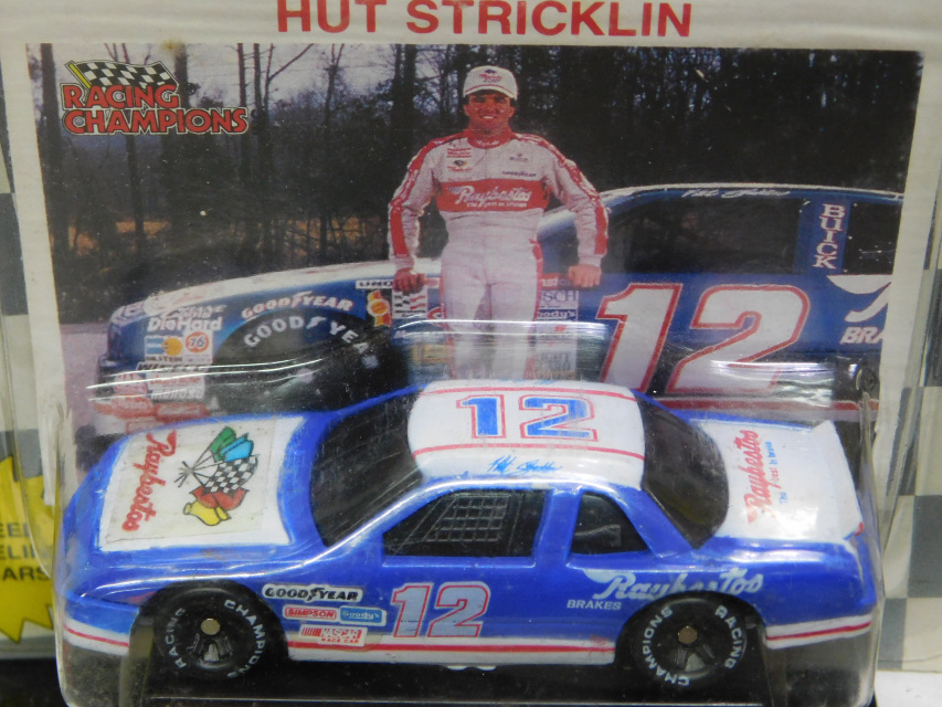 Hut Stricklin #12 Raybestos 1993 1/64 Racing Champions Premier PVC Box 1 of 7,50 