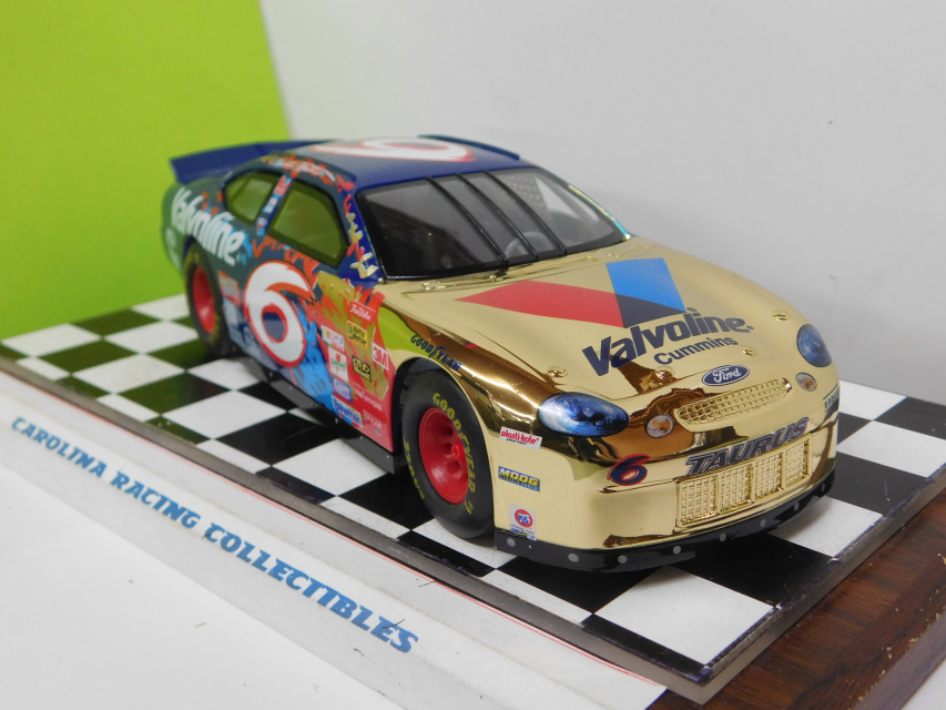 Details about   Racing Champions Mark Martin #6 Valvoline Ford Taurus 1999 Silver LE 1 of 2,500 