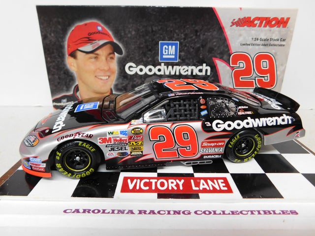 Kevin Harvick 1/24 #29 GM Goodwrench 2004 Chevrolet Monte Carlo