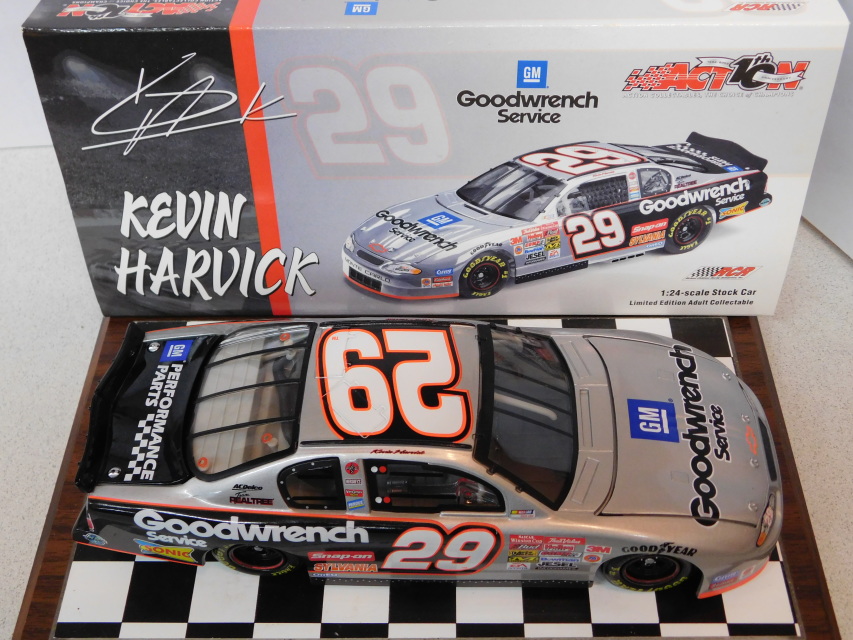 Kevin Harvick 1/24 #29 GM Goodwrench Service 2002 Monte Carlo