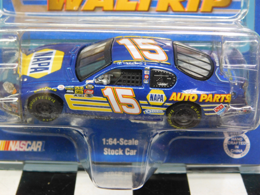 Details about   N NAPA Racing Michael Waltrip #15 Stock Car Die-cast Car Action NEW 