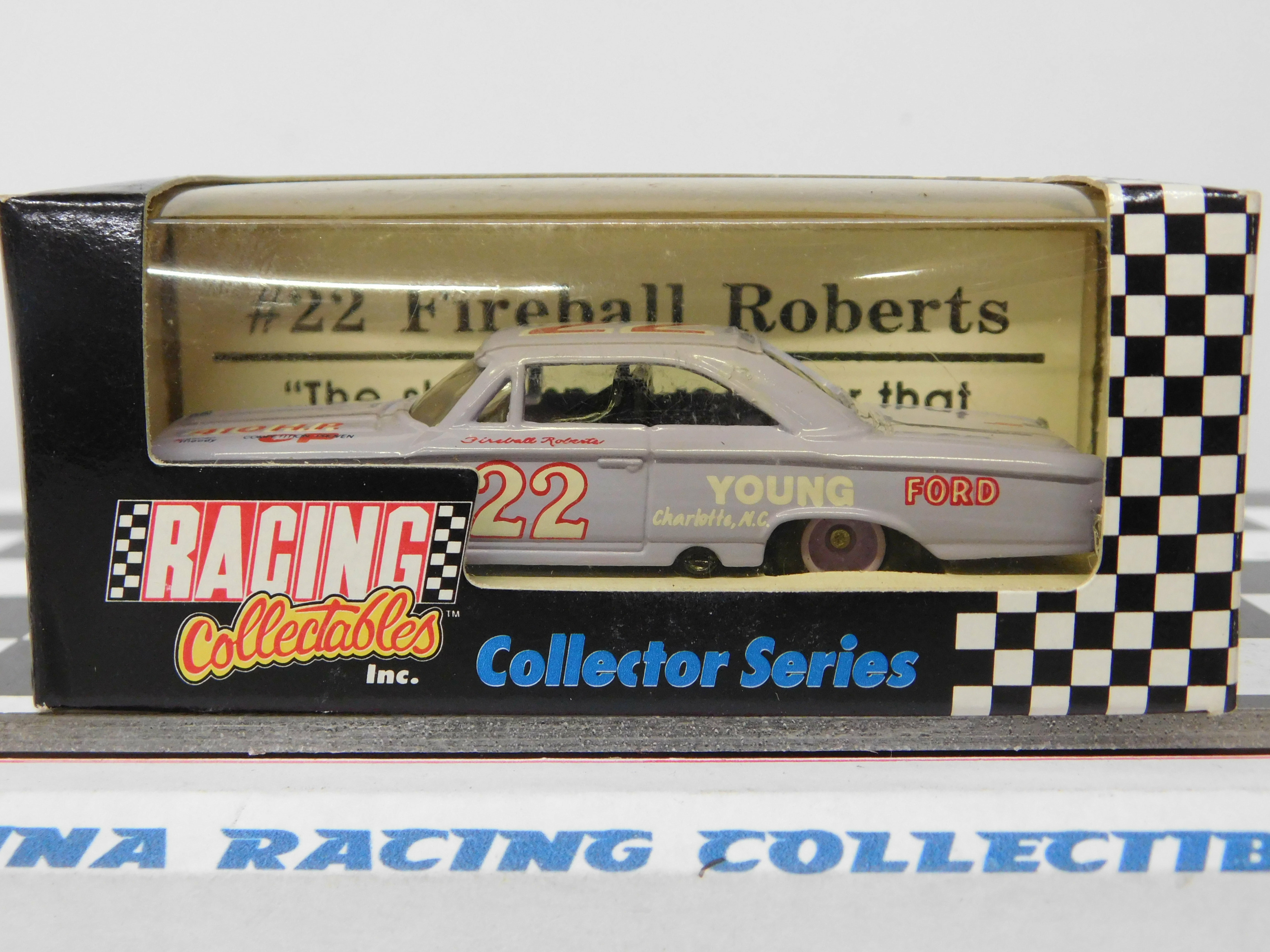 Fireball Roberts 1/64 #22 Young Ford 1963 Ford Galaxie
